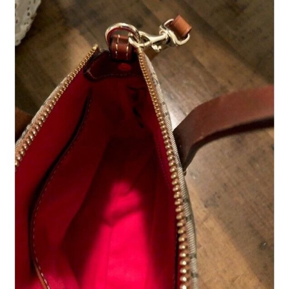 PREOWNED DOONEY & BOURKE VINTAGE GREEN DB CANVAS LEATHER TRIM CROSSBODY - Picture 10 of 10